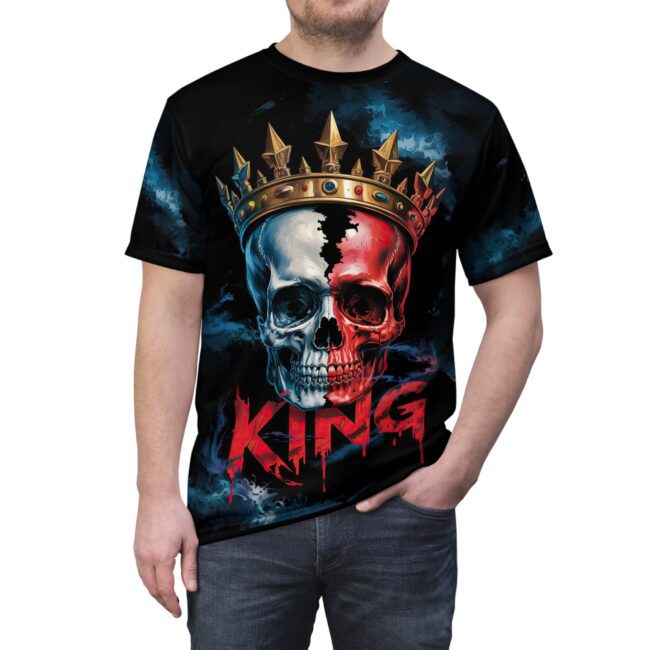 Bold King Skull Unisex Tee - Edgy Graphic Tee for Men & Women