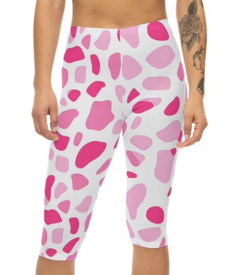 Trendy Pink Pattern Women’s Capri Leggings - Stylish Activewear for Everyday Wear 8 Toasted Styles