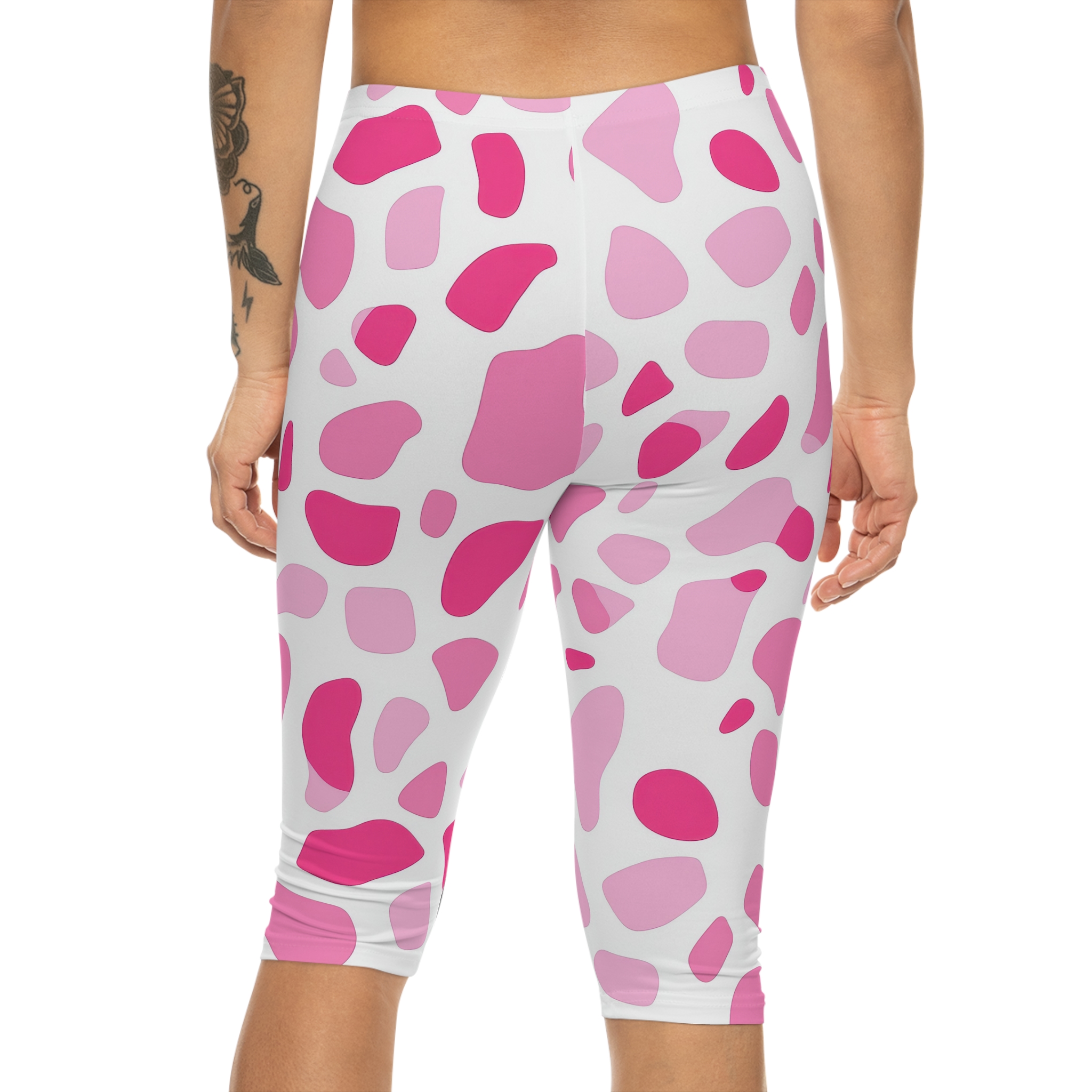 Vibrant Trendy Pink Pattern Women’s Capri Leggings – high-waisted all-over design leggings - Detail View 5