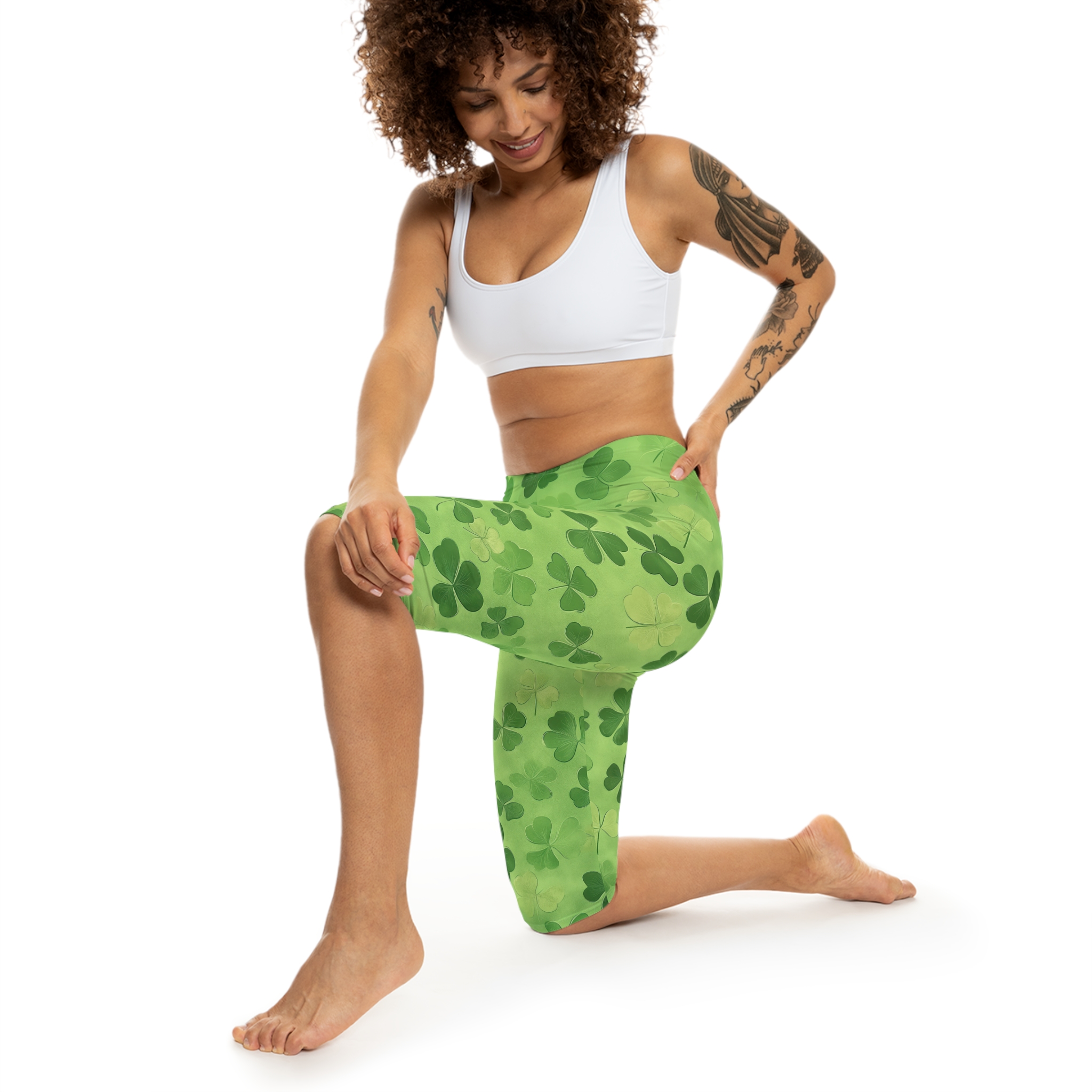 Comfortable St Patrick's Day Clover Women’s Capri Leggings – flattering capri-length all-over print leggings - Detail View 5