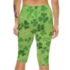 Vibrant St Patrick's Day Clover Women’s Capri Leggings – high-waisted all-over design leggings - Detail View 4