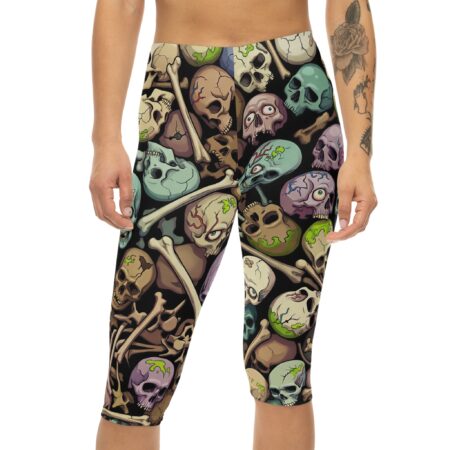Stretchy Skull Pile Capri Leggings – eye-catching printed capri pants - Detail View 2